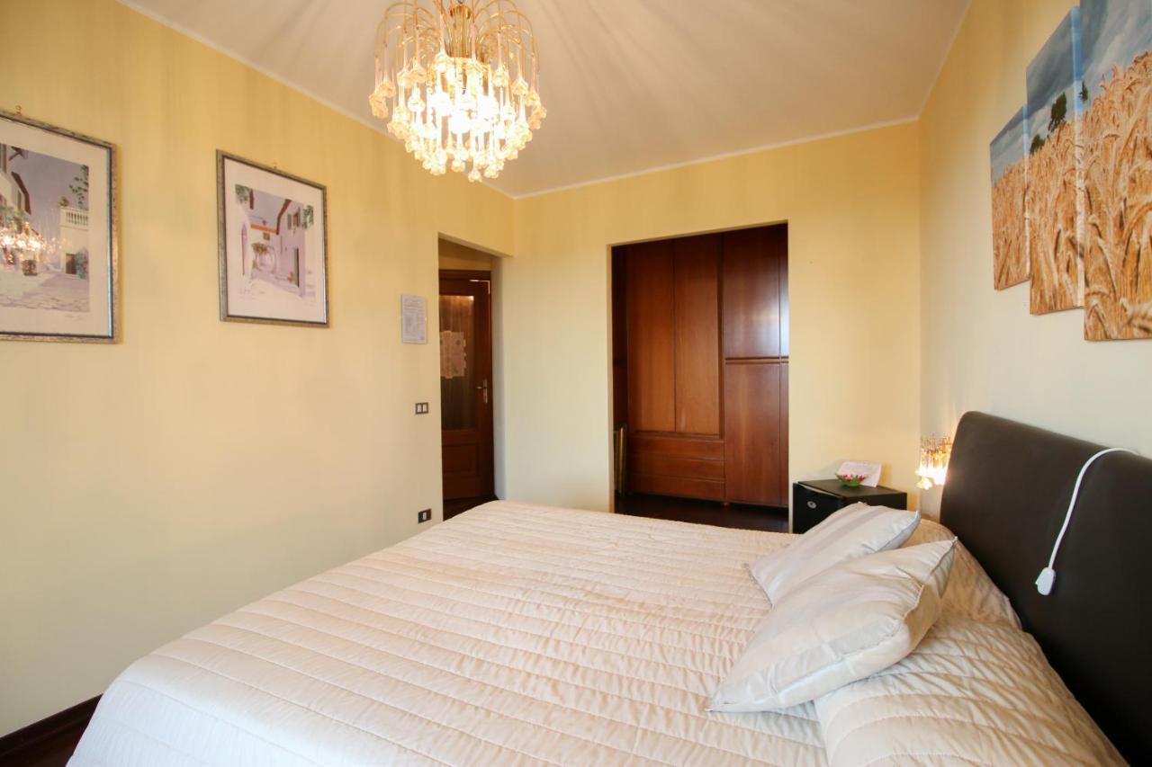 Bed and Breakfast Spighe Paglia E Girasole Кандия-Канавесе Экстерьер фото