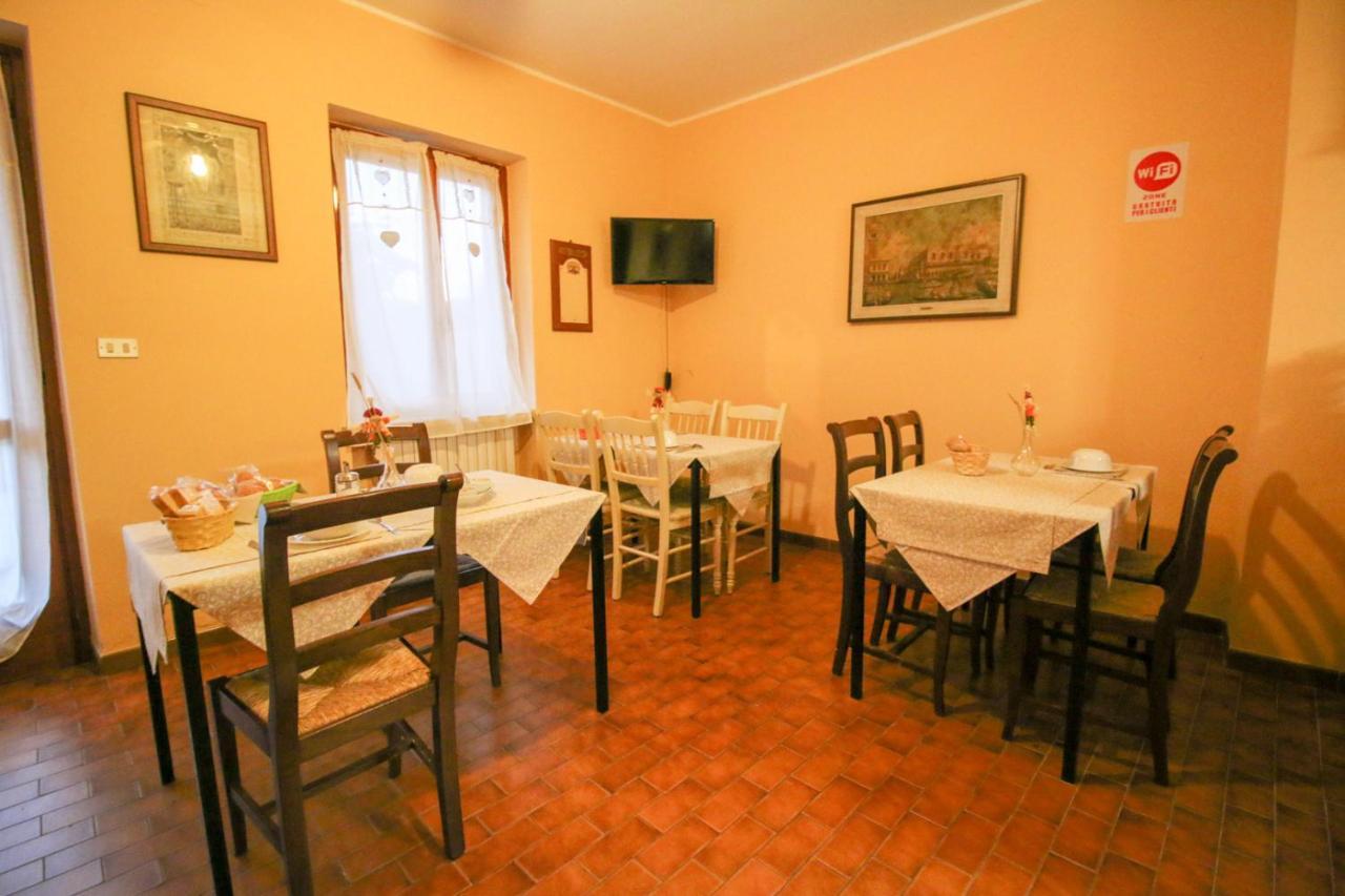 Bed and Breakfast Spighe Paglia E Girasole Кандия-Канавесе Экстерьер фото