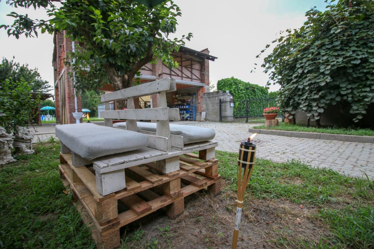 Bed and Breakfast Spighe Paglia E Girasole Кандия-Канавесе Экстерьер фото